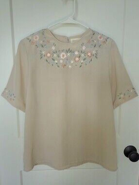 Vintage Christie & Jill Embroidered Cream Floral Blouse. Size 10. #SW
